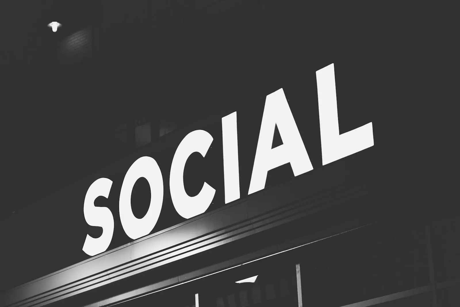 Διαχείριση Social Media Socialmint.gr